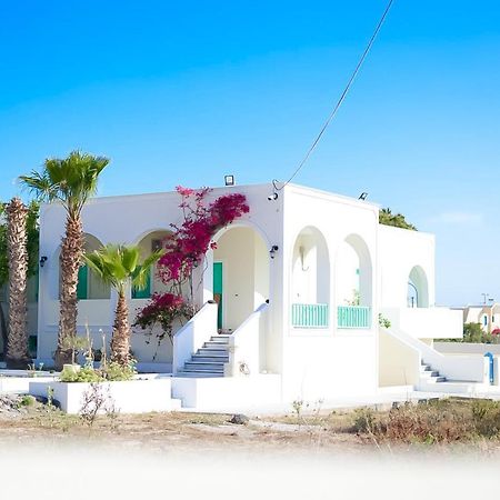 Kamari Beach Houses With Balcony And Garden Εξωτερικό φωτογραφία